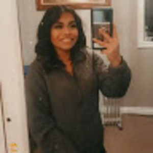 Meet your Posher, Violeta